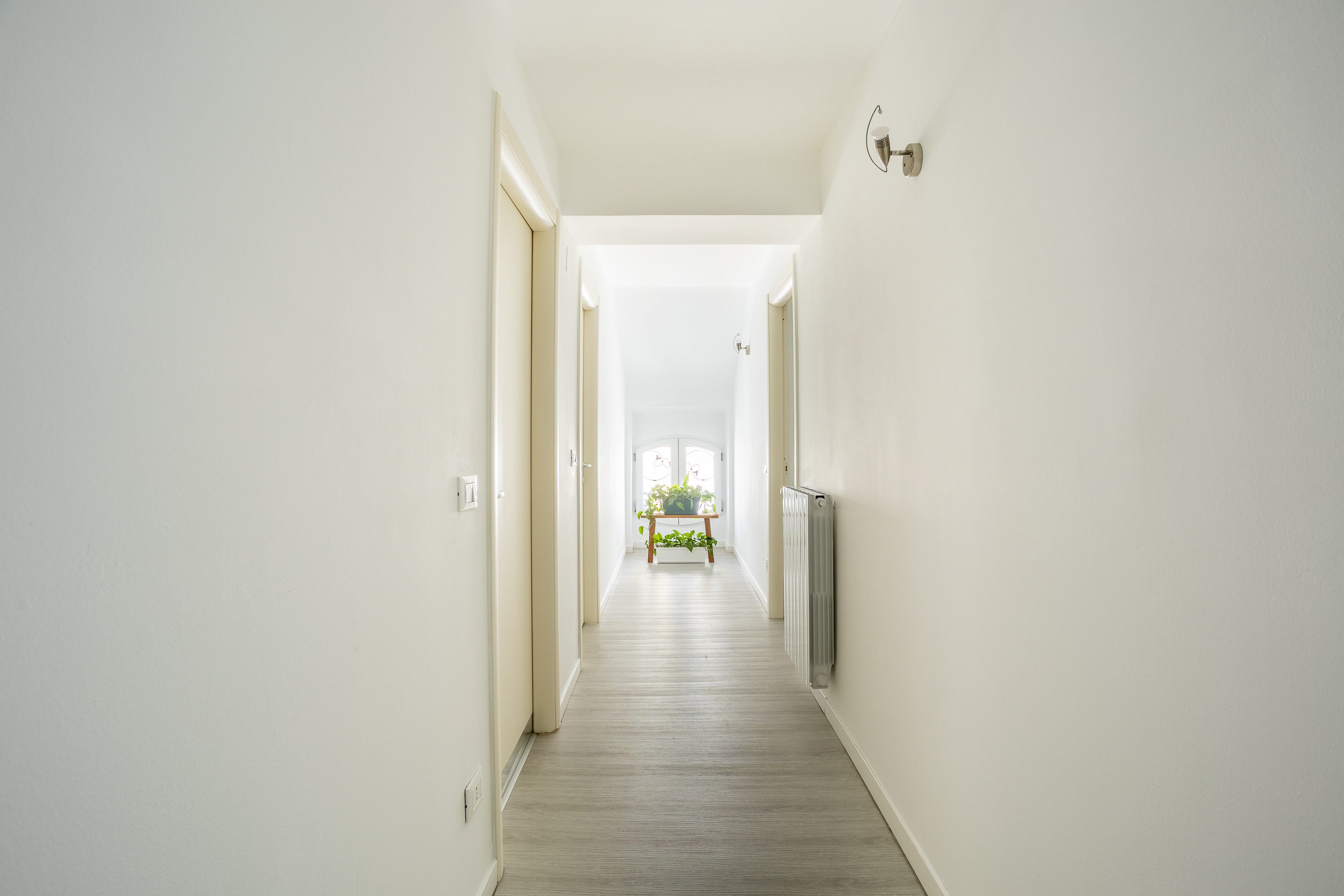 A quiet detail of Casa Barozzi's living area